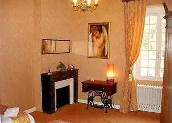 Villa Aimee Luxury Apartments With Heated Pool Vals-les-Bains 3*,