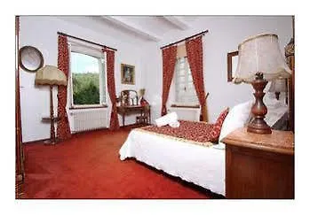 Villa Aimee Luxury Apartments With Heated Pool Vals-les-Bains 3*,  Frankrijk