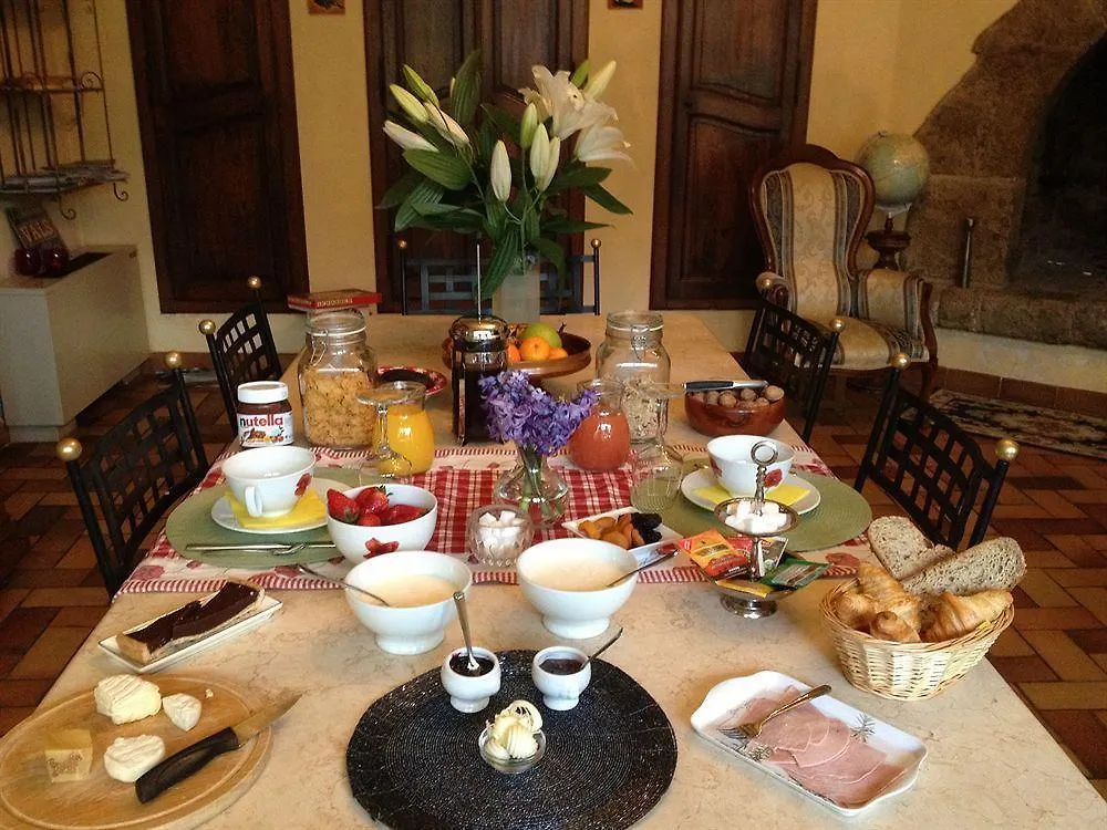 Villa Aimee Luxury Apartments With Heated Pool Vals-les-Bains Bed & Breakfast