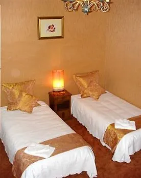 Villa Aimee Luxury Apartments With Heated Pool Vals-les-Bains Bed & Breakfast